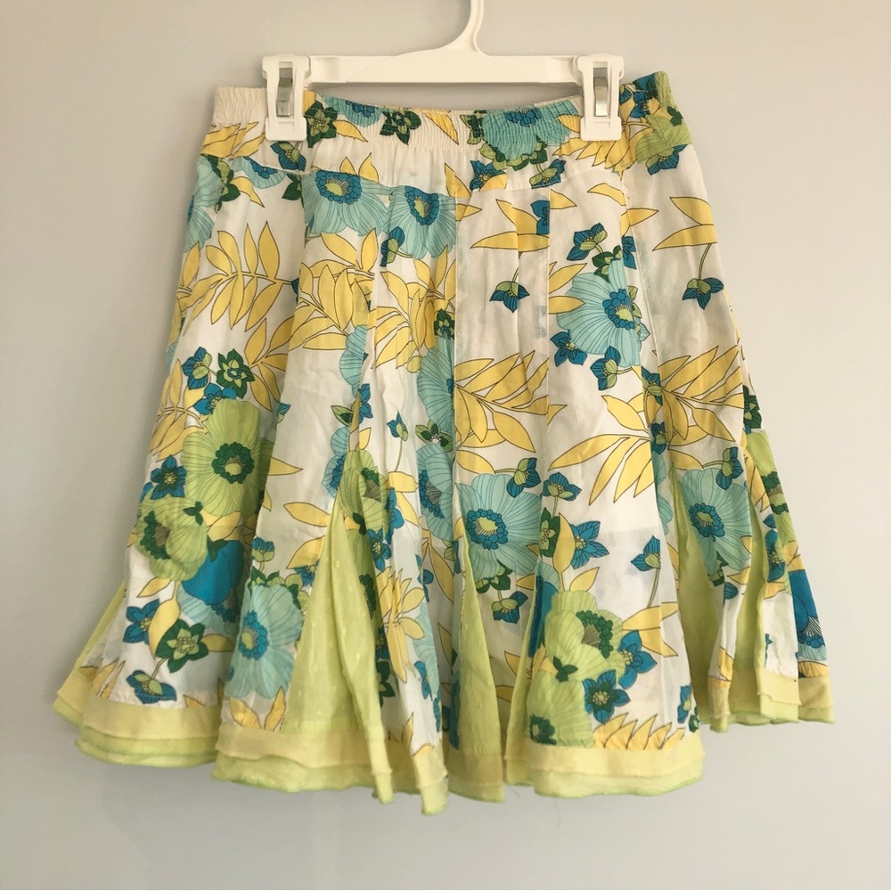 Girls Floral Skirt Sz 10yrs